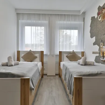 Moderne Ferienwohnungen - Service Wie Im Hotel Göppingen Extérieur photo