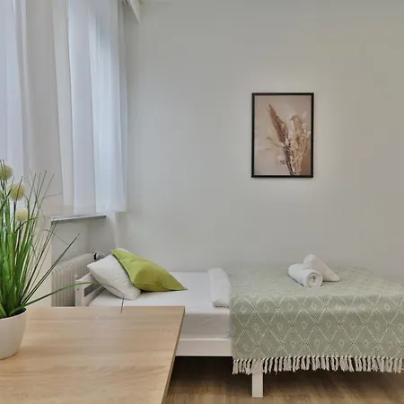 Moderne Ferienwohnungen - Service Wie Im Hotel Göppingen Extérieur photo