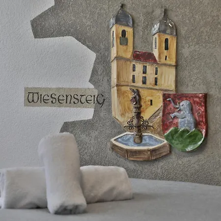 Moderne Ferienwohnungen - Service Wie Im Hotel Göppingen Extérieur photo