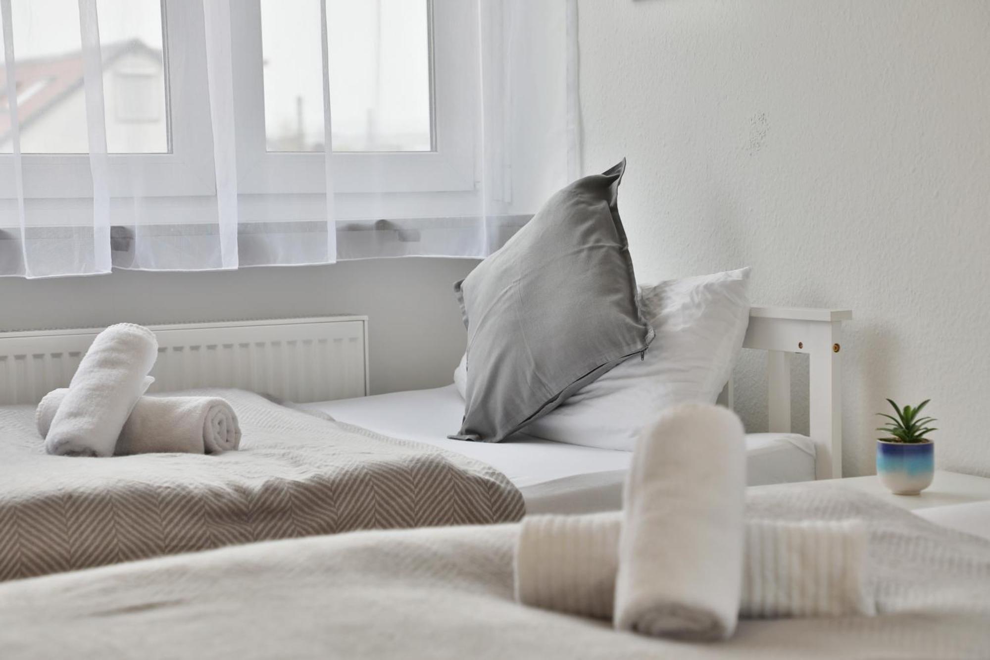 Apartment Moderne - Service Im Göppingen